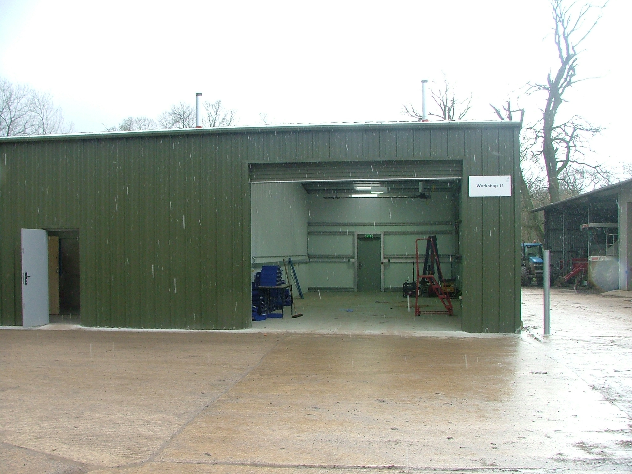 Large shed & garaport 16